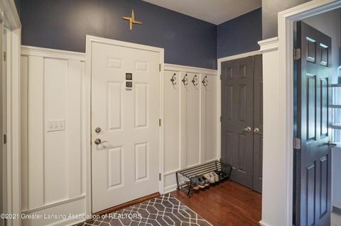 5587 White Ash Ln, Haslett, MI 48840 photo 27