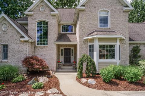 5587 White Ash Ln, Haslett, MI 48840 photo 4