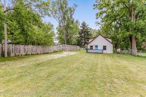 1345 Bennett Rd, Lansing, MI 48906 photo 23