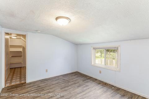 1345 Bennett Rd, Lansing, MI 48906 photo 16