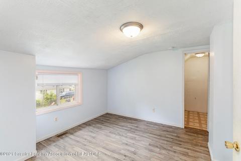 1345 Bennett Rd, Lansing, MI 48906 photo 18