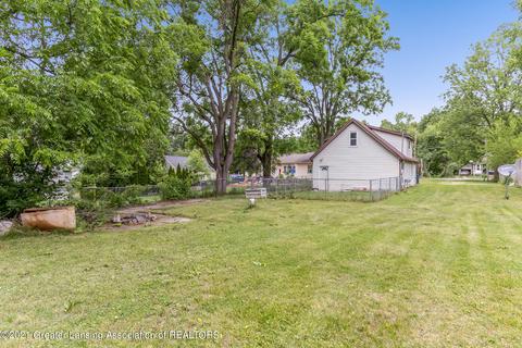 1345 Bennett Rd, Lansing, MI 48906 photo 21