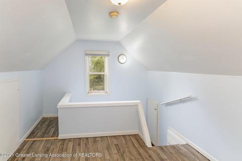 1345 Bennett Rd, Lansing, MI 48906 photo 15