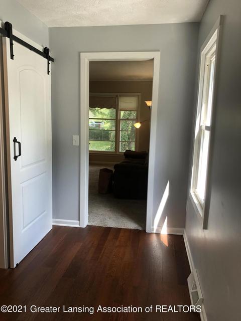 6342 Rosedale Rd, Lansing, MI 48911 photo 14