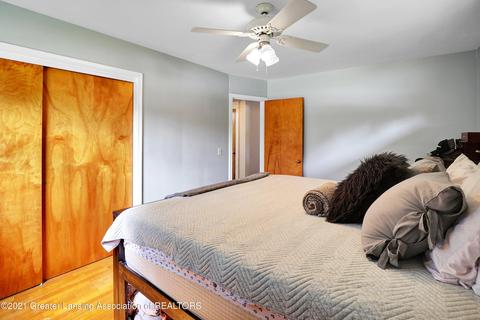 1401 W Webb Rd, Dewitt, MI 48820 photo 17