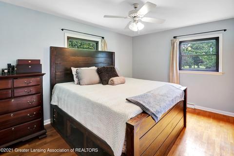 1401 W Webb Rd, Dewitt, MI 48820 photo 16