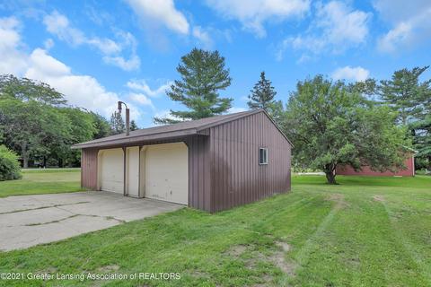 1401 W Webb Rd, Dewitt, MI 48820 photo 23