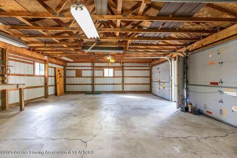 1401 W Webb Rd, Dewitt, MI 48820 photo 24