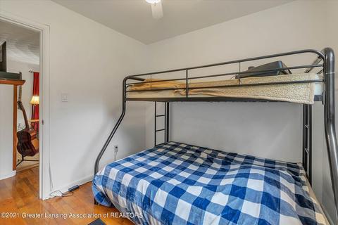 1354 W Webb Rd, Dewitt, MI 48820 photo 17