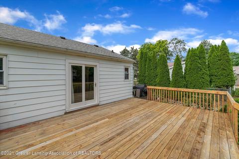 1354 W Webb Rd, Dewitt, MI 48820 photo 24