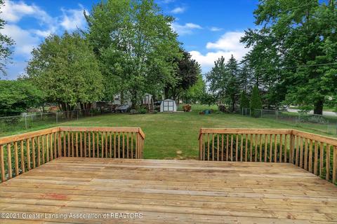 1354 W Webb Rd, Dewitt, MI 48820 photo 25