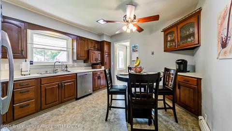 766 E Maple St, Mason, MI 48854 photo 7