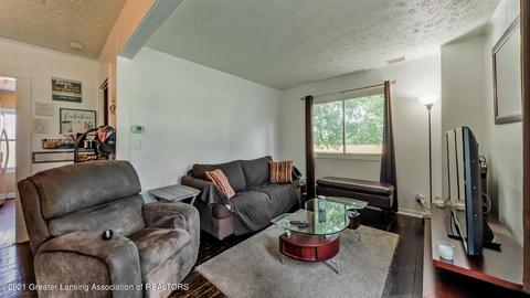 14070 S Wright Rd, Eagle, MI 48822 photo 14