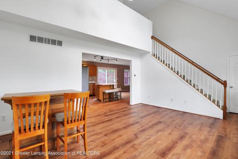 401 W Rolfe St, Perry, MI 48872 photo 10