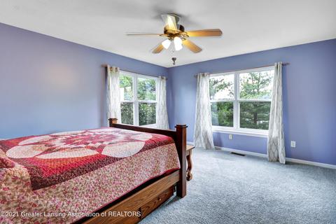 401 W Rolfe St, Perry, MI 48872 photo 12