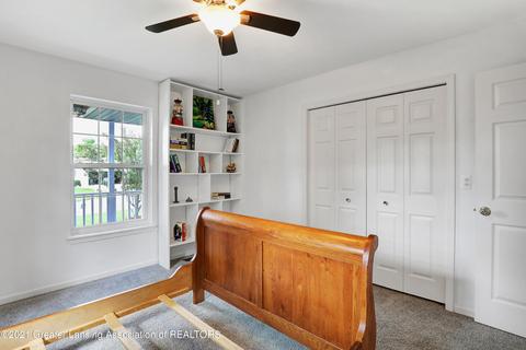 401 W Rolfe St, Perry, MI 48872 photo 20