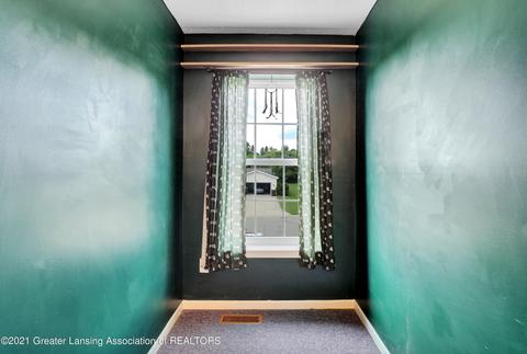 401 W Rolfe St, Perry, MI 48872 photo 27
