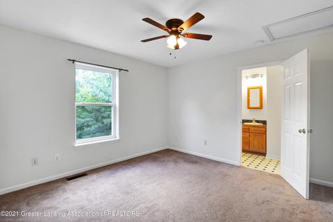 401 W Rolfe St, Perry, MI 48872 photo 22