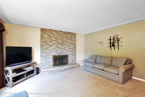 3000 Lyons Ave, Lansing, MI 48910 photo 3