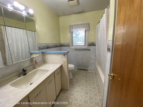 15500 Peacock Rd, Haslett, MI 48840 photo 11
