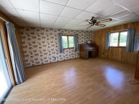 15500 Peacock Rd, Haslett, MI 48840 photo 12