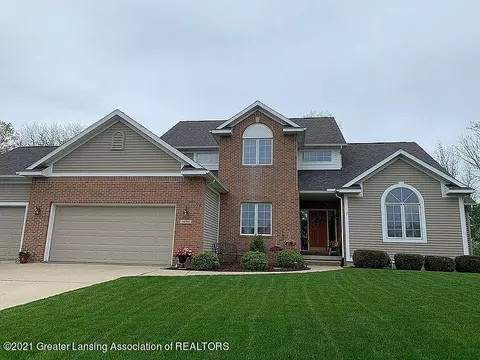3090 Crofton Dr, Dewitt, MI 48820 photo 1