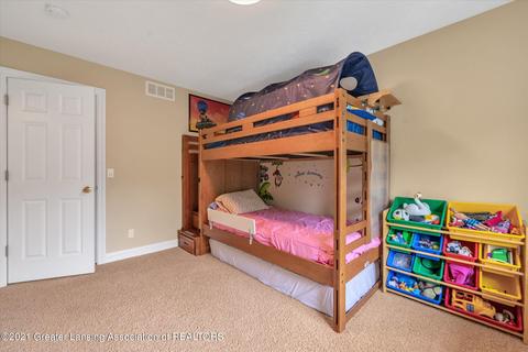 8100 Casandra Ln, Haslett, MI 48840 photo 31