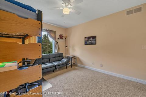 8100 Casandra Ln, Haslett, MI 48840 photo 27