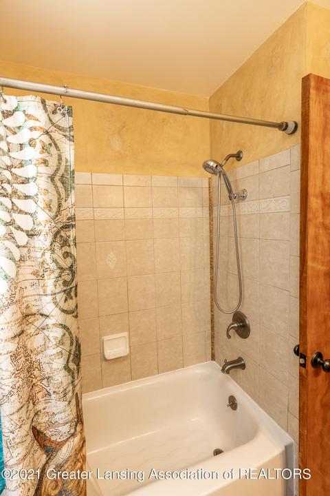 1806 Springfield, Lansing, MI 48912 photo 35