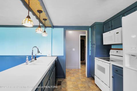 8360 S Dewitt Rd, Dewitt, MI 48820 photo 15