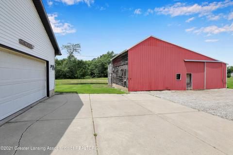 8360 S Dewitt Rd, Dewitt, MI 48820 photo 4