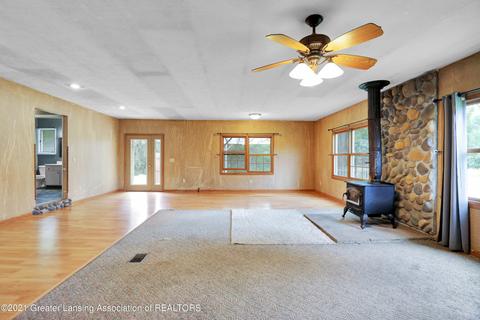 8360 S Dewitt Rd, Dewitt, MI 48820 photo 7