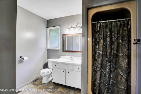8360 S Dewitt Rd, Dewitt, MI 48820 photo 10