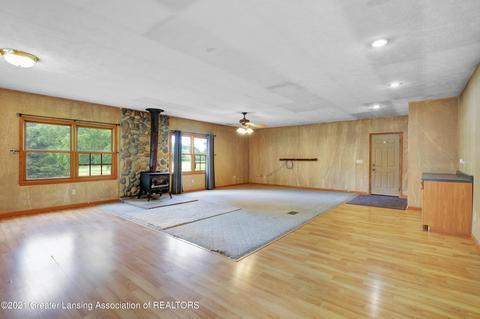 8360 S Dewitt Rd, Dewitt, MI 48820 photo 6