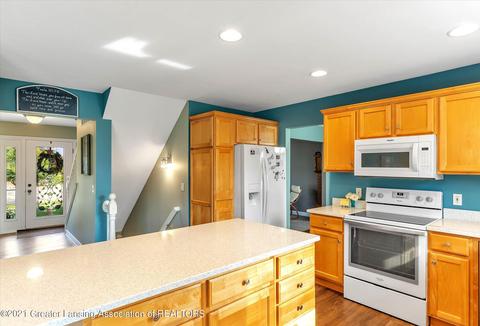 3172 Traci Ln, Dewitt, MI 48820 photo 20