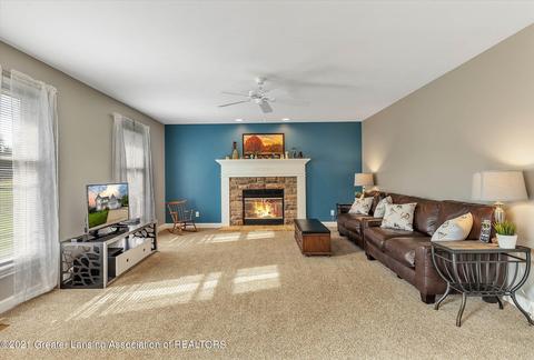 3172 Traci Ln, Dewitt, MI 48820 photo 14
