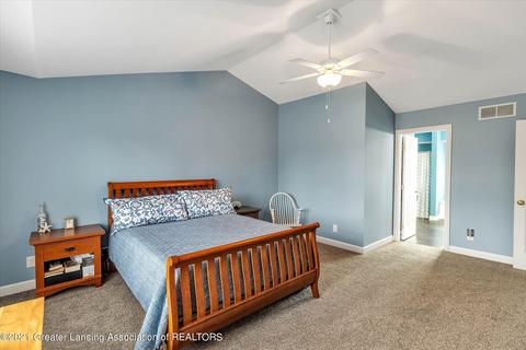 3172 Traci Ln, Dewitt, MI 48820 photo 37