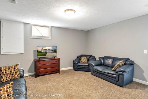 3172 Traci Ln, Dewitt, MI 48820 photo 38