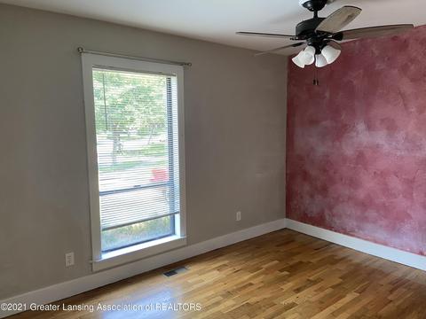 4219 Killarney Ct, Lansing, MI 48911 photo 11