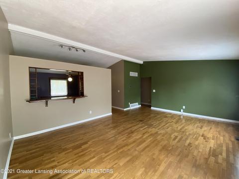 4219 Killarney Ct, Lansing, MI 48911 photo 5