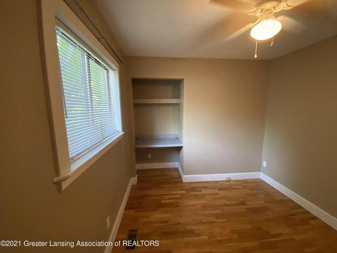 4219 Killarney Ct, Lansing, MI 48911 photo 13