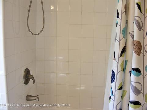 210 E Plain St, Eaton Rapids, MI 48827 photo 24