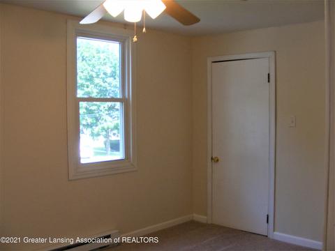 210 E Plain St, Eaton Rapids, MI 48827 photo 21
