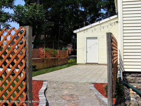 210 E Plain St, Eaton Rapids, MI 48827 photo 45
