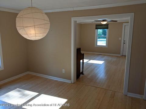 210 E Plain St, Eaton Rapids, MI 48827 photo 14