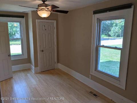 210 E Plain St, Eaton Rapids, MI 48827 photo 20