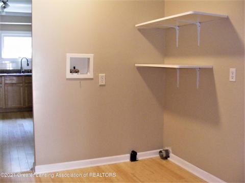 210 E Plain St, Eaton Rapids, MI 48827 photo 5