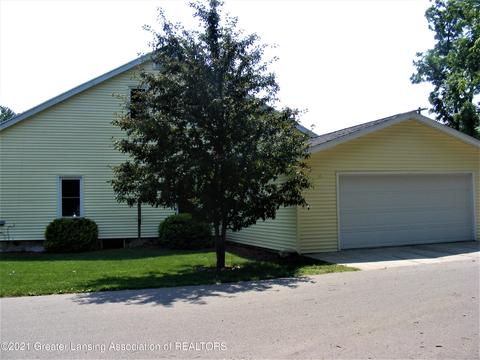 210 E Plain St, Eaton Rapids, MI 48827 photo 41