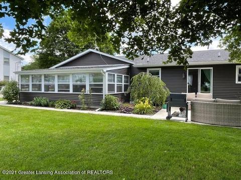 105 E Oak St, Saint Johns, MI 48879 photo 29