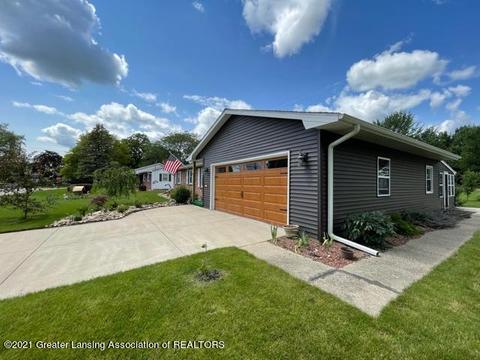 105 E Oak St, Saint Johns, MI 48879 photo 30